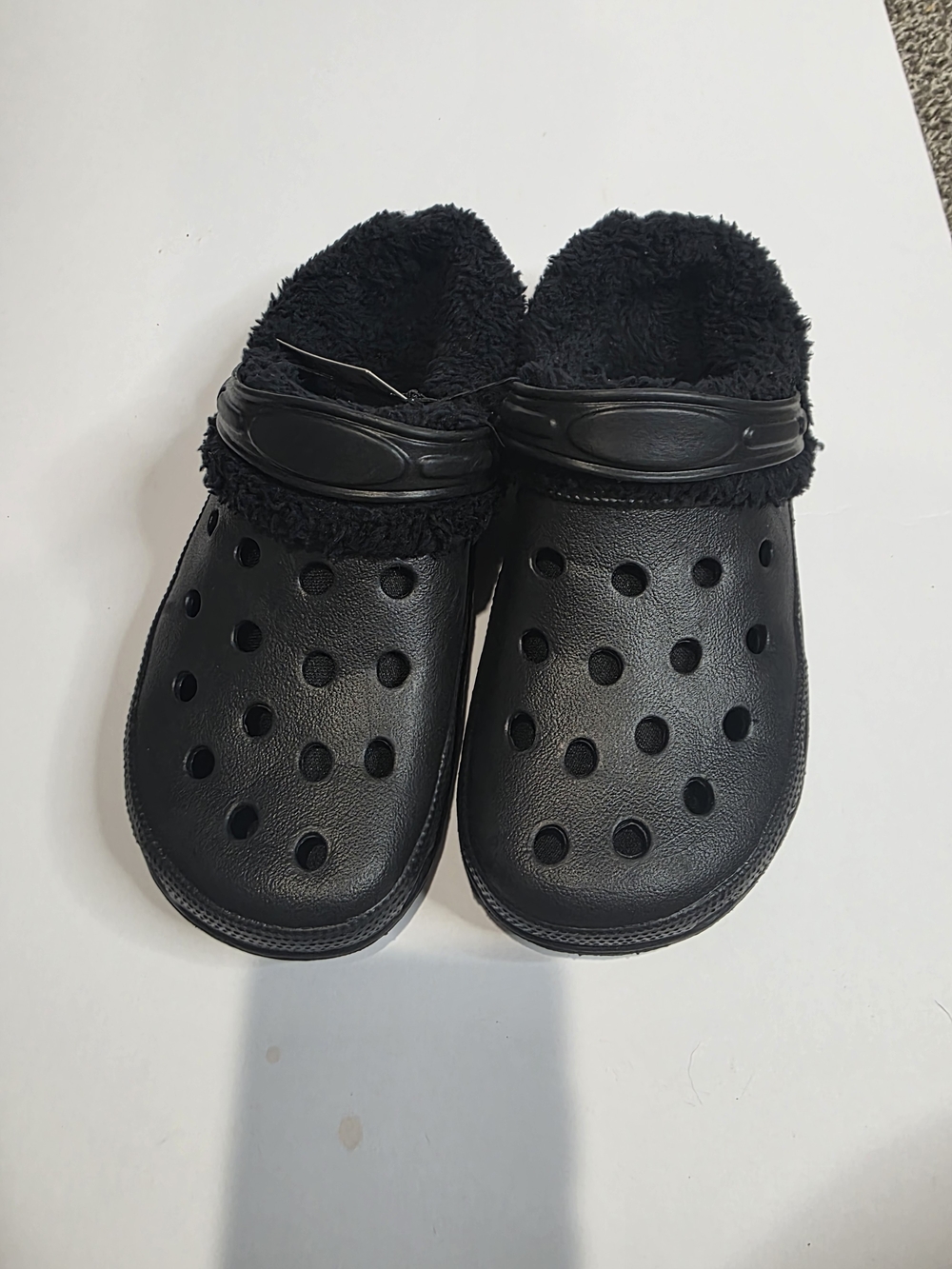 Bobbie Brooks Black Fleece-Lined Clog Mules - Picture 4 of 7